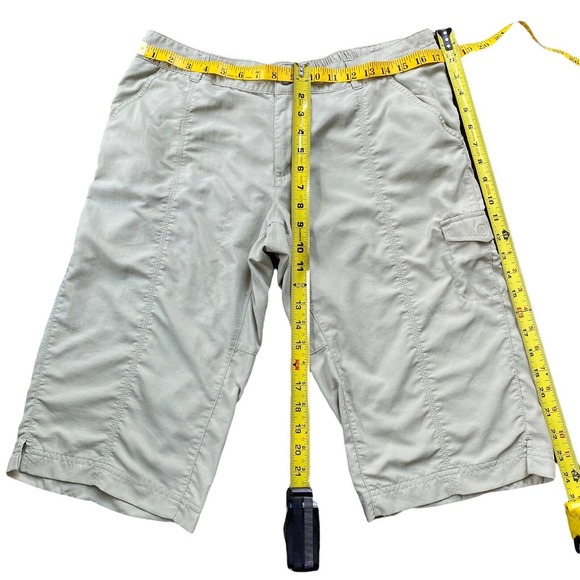 Columbia Psych to Hike Women Shorts - Lightweight Omni-Shade- Size 12 - Picture 7 of 11